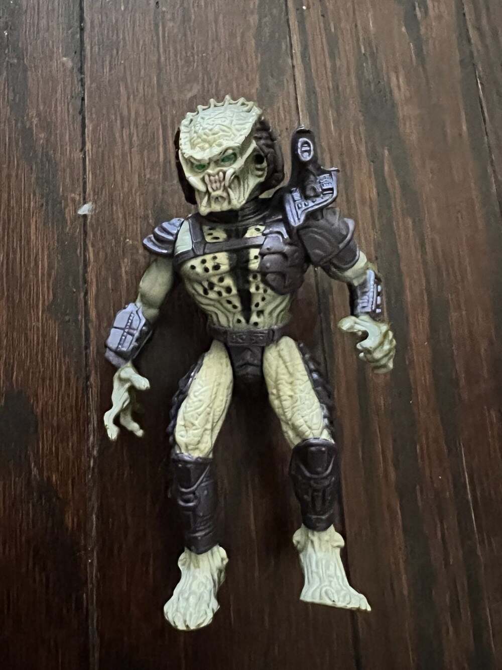 Kenner Renegade Predator Action Figure